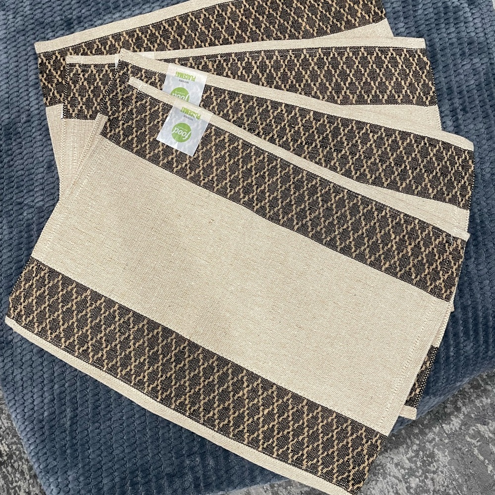 Food Network Jute Woven Placemats - Black and Cream